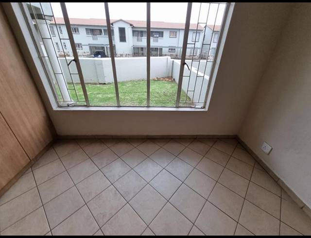 2 BEDROOM PROPERTY TO RENT IN DALPARK EXT 1
